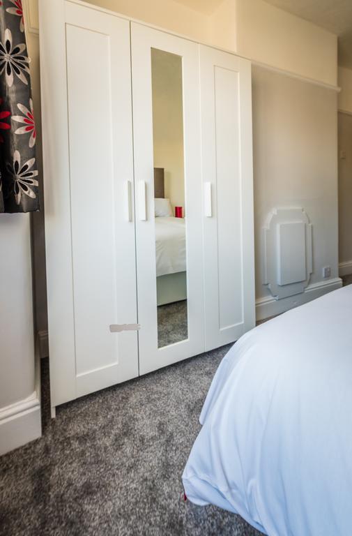 Newlyn House Appartement Christleton Buitenkant foto